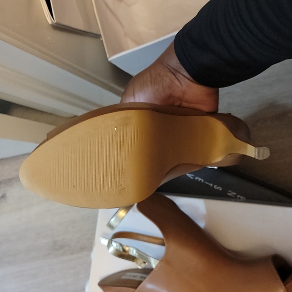 Steve Madden - Picture 7 of 8